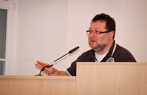 Jaroslav Kmenta přednášel na téma odhalování politické korupce a zločinu
<!-- by Texy2! --> (autor: Jolana Rumanová)